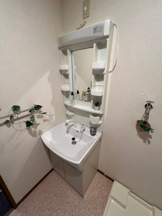 物件内観写真10　(洗面)