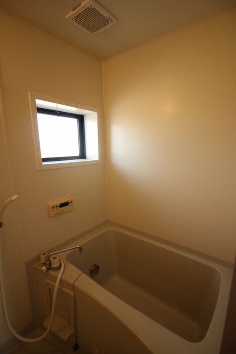 物件内観写真12　(バス／シャワールーム等)