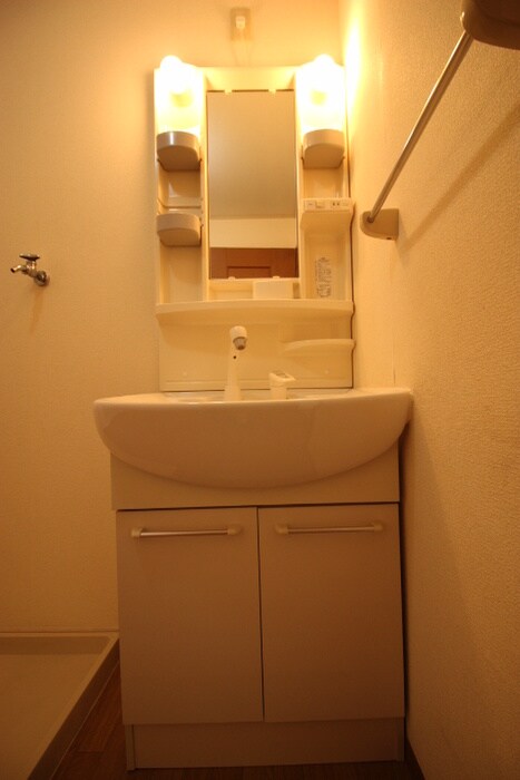 物件内観写真16　(洗面)