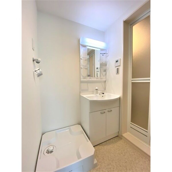 物件内観写真11　(洗面)