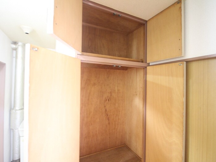 物件内観写真12　(収納)