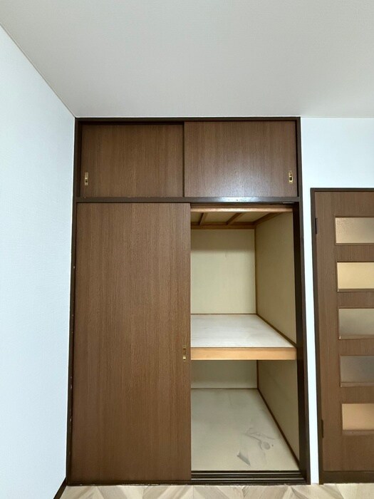 物件内観写真13　(収納)