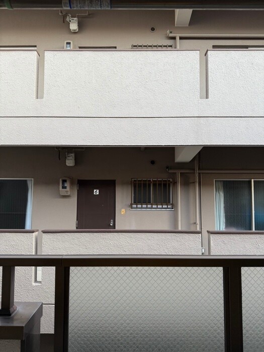 物件内観写真15　(室内からの展望)