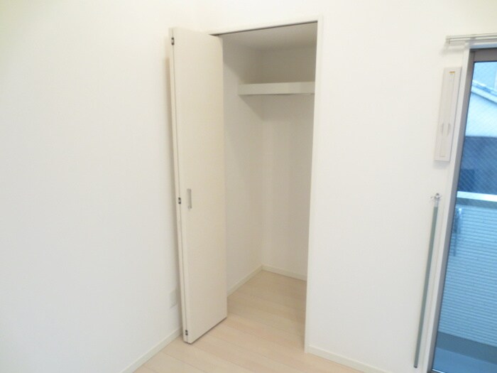 物件内観写真7　(収納)