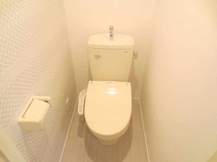 物件内観写真12　(トイレ)