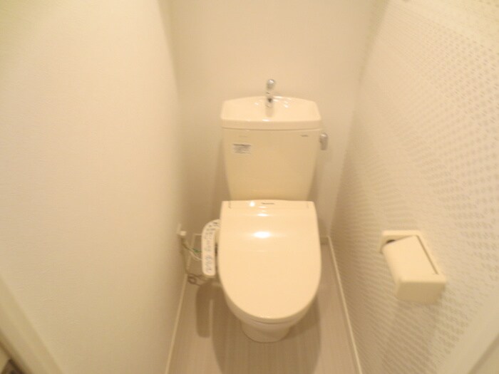 物件内観写真12　(トイレ)