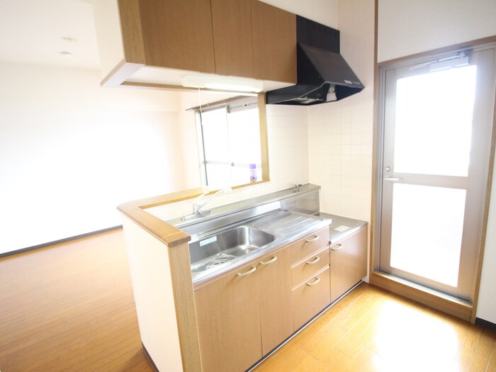 物件内観写真5　(キッチン)