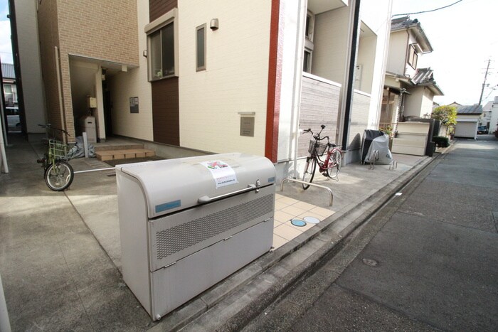 物件外観写真4　(建物設備)