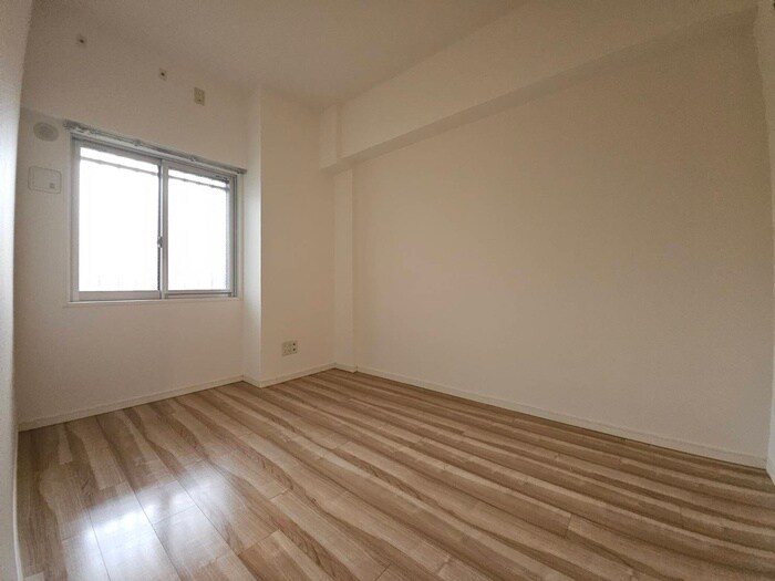 物件内観写真18　(居室)