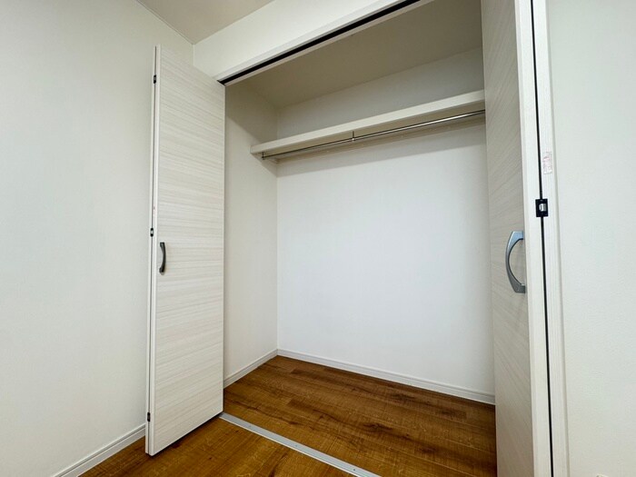 物件内観写真11　(収納)