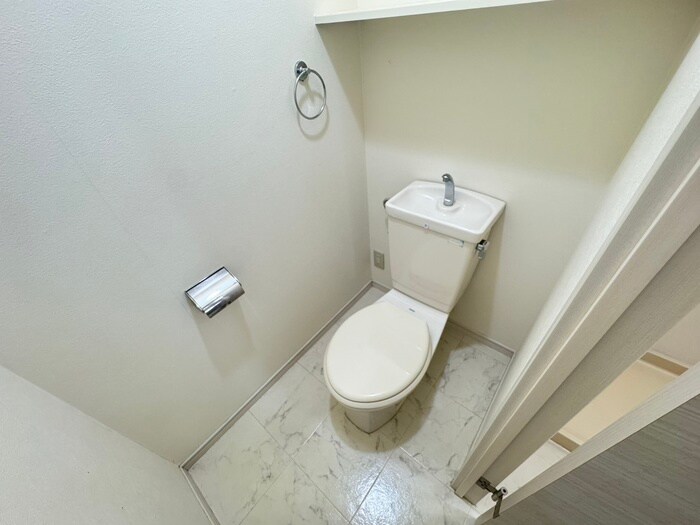 物件内観写真15　(トイレ)