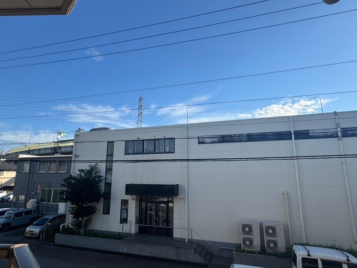 物件内観写真18　(室内からの展望)