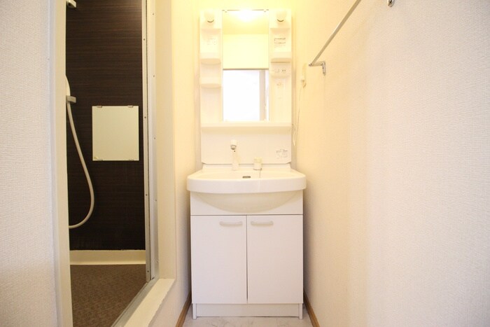 物件内観写真14　(洗面)