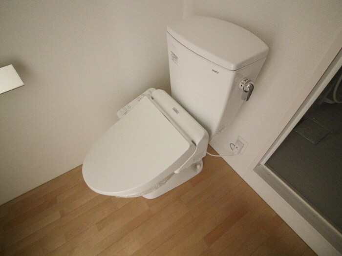 物件内観写真10　(トイレ)