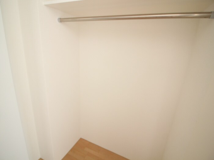 物件内観写真17　(収納)