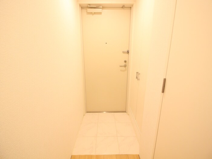 物件内観写真20　(玄関)