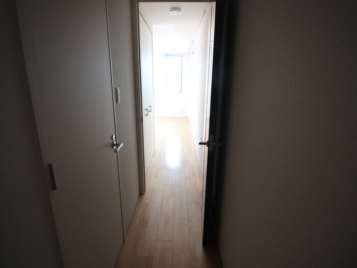 物件内観写真20　(廊下)