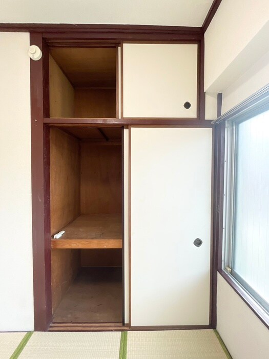 物件内観写真6　(収納)