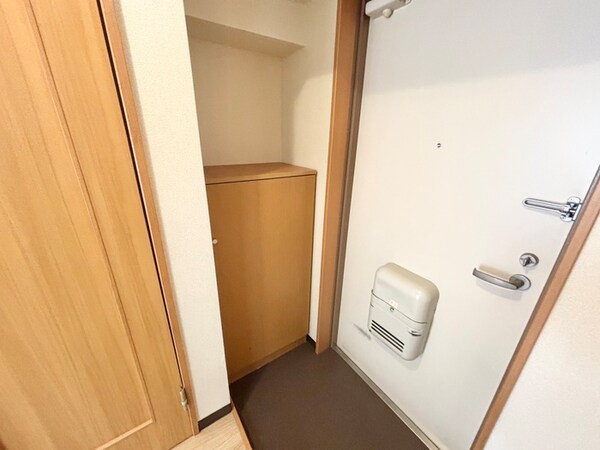 靴箱
