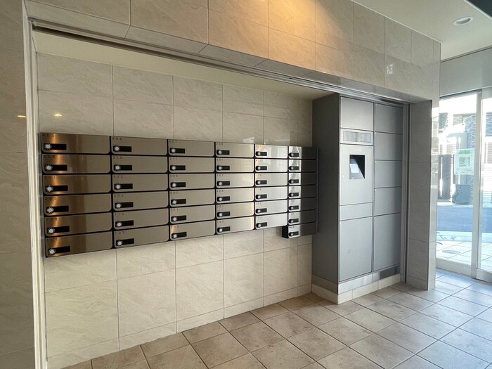 物件外観写真6　(建物設備)