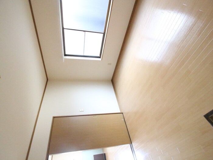物件内観写真8　(居室)
