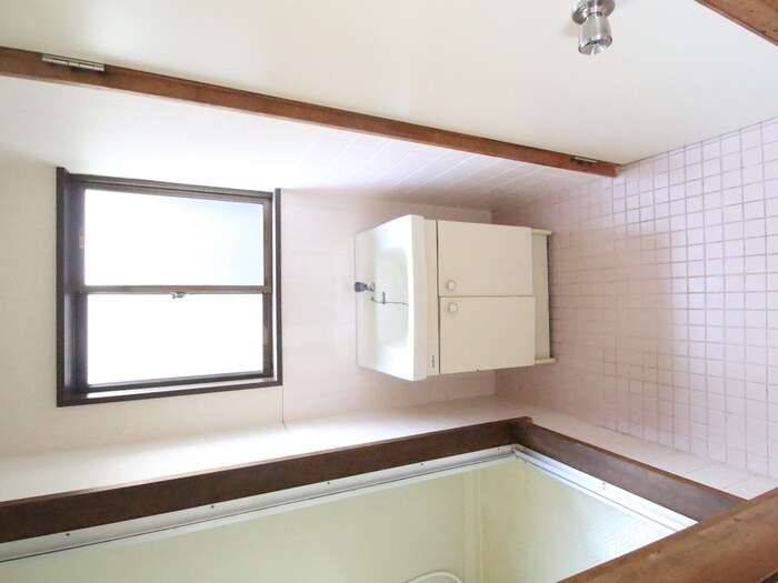 物件内観写真10　(洗面)