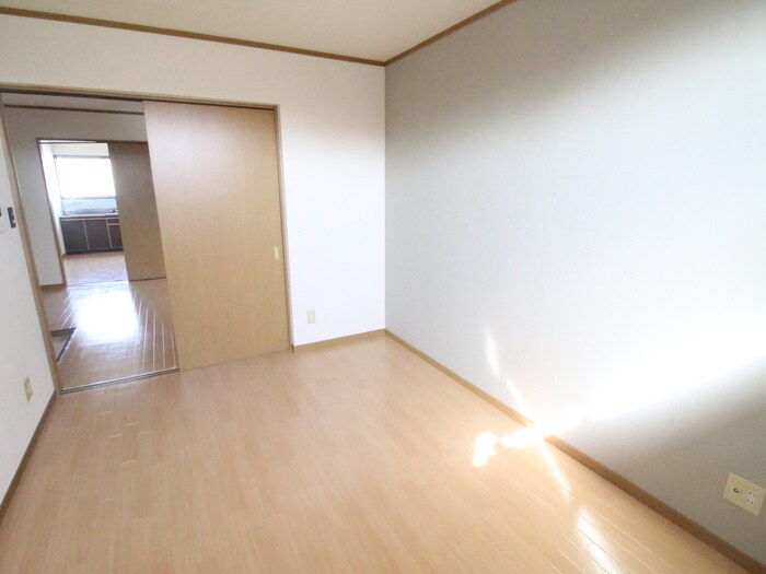 物件内観写真14　(居室)