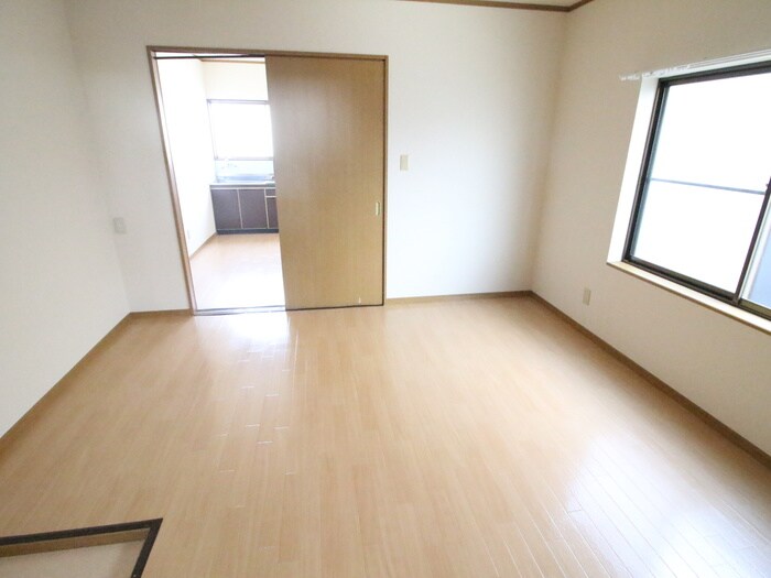 物件内観写真17　(居室)