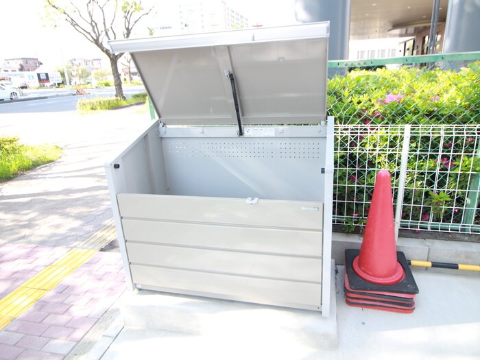 物件外観写真4　(建物設備)