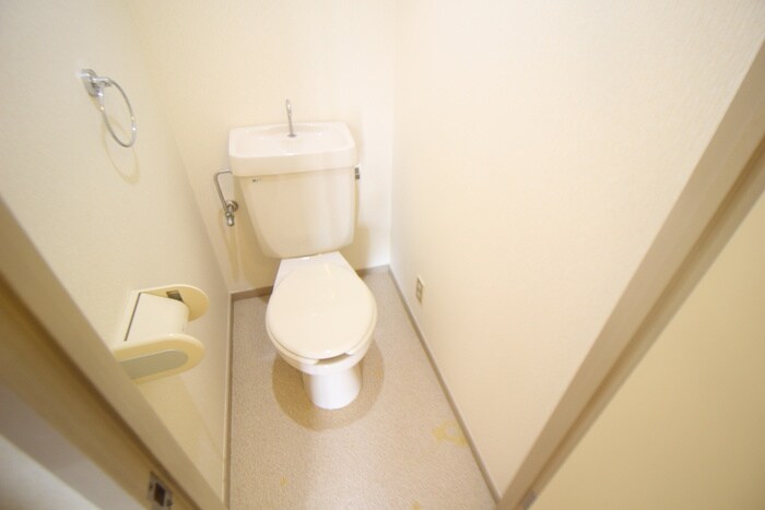 物件内観写真13　(トイレ)