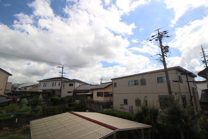 物件内観写真16　(室内からの展望)