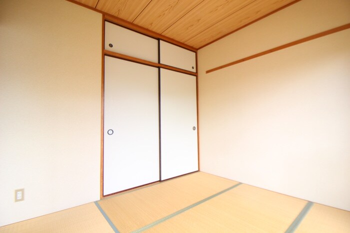 物件内観写真21　(居室)