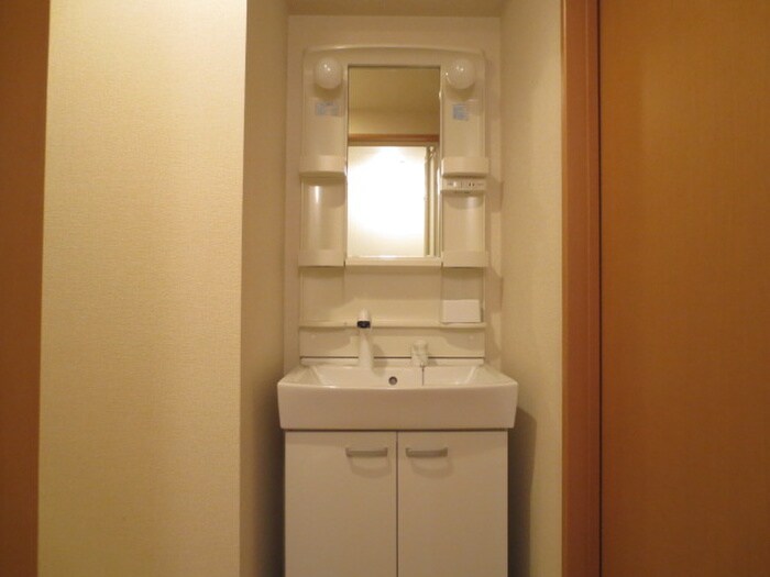 物件内観写真10　(洗面)