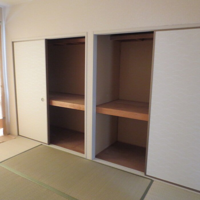 物件内観写真8　(収納)