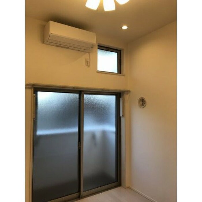 物件内観写真9　(内観写真)