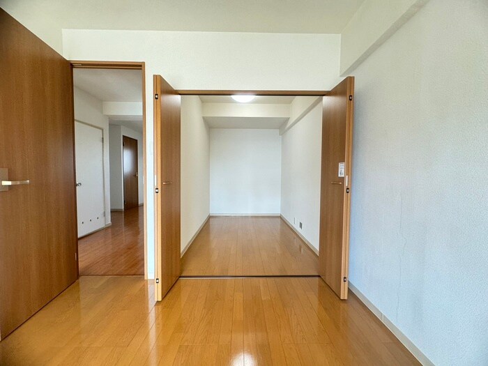 物件内観写真10　(居室)