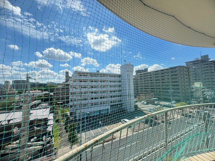 物件内観写真15　(室内からの展望)