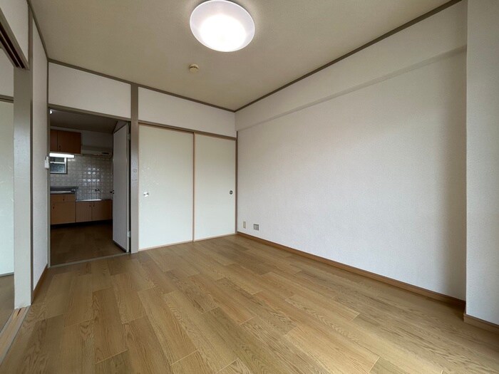 物件内観写真20　(居室)