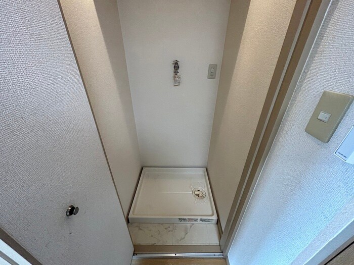 物件内観写真20　(洗濯機置場)