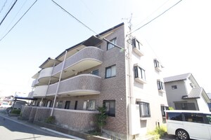 サンブル－ム外観写真