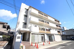 徳川園ウエストマンション外観写真