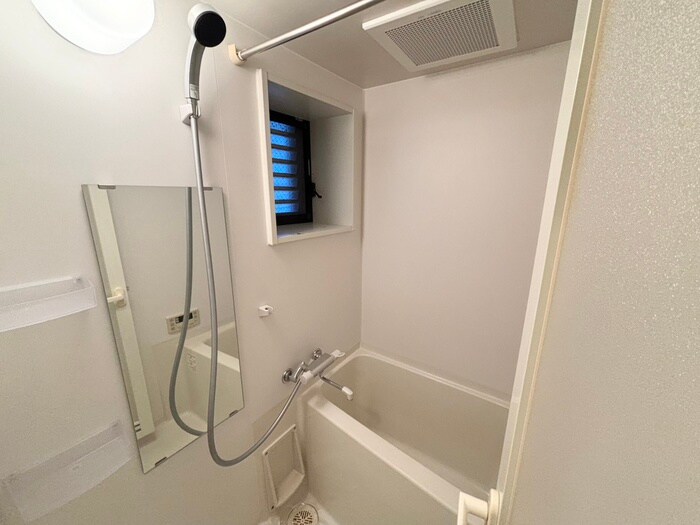物件内観写真10　(バス／シャワールーム等)