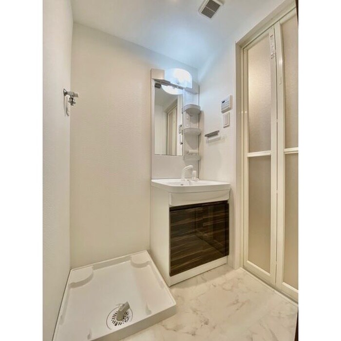 物件内観写真11　(洗面)