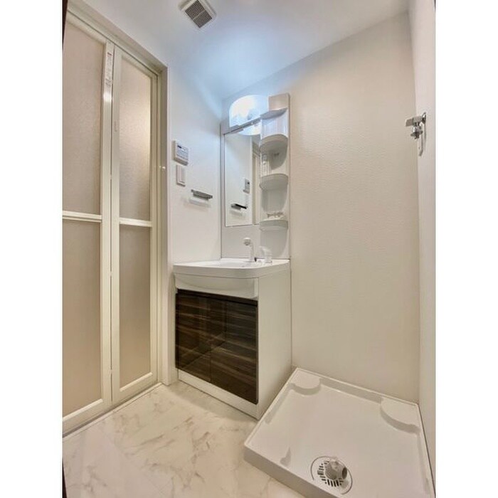 物件内観写真11　(洗面)