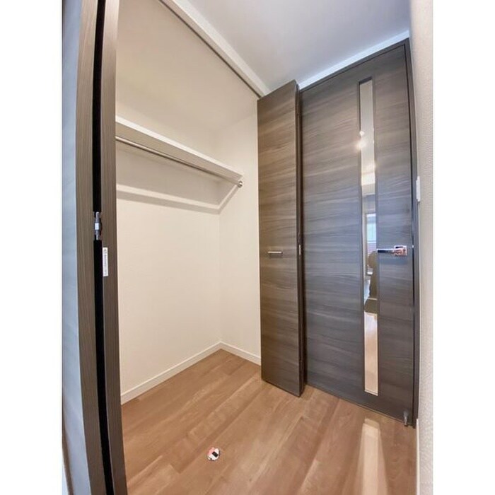 物件内観写真13　(収納)