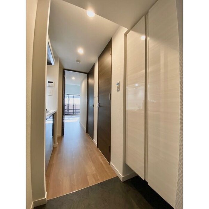 物件内観写真14　(廊下)