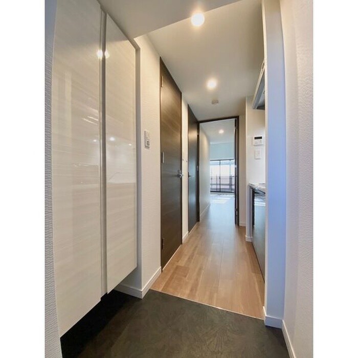 物件内観写真15　(廊下)