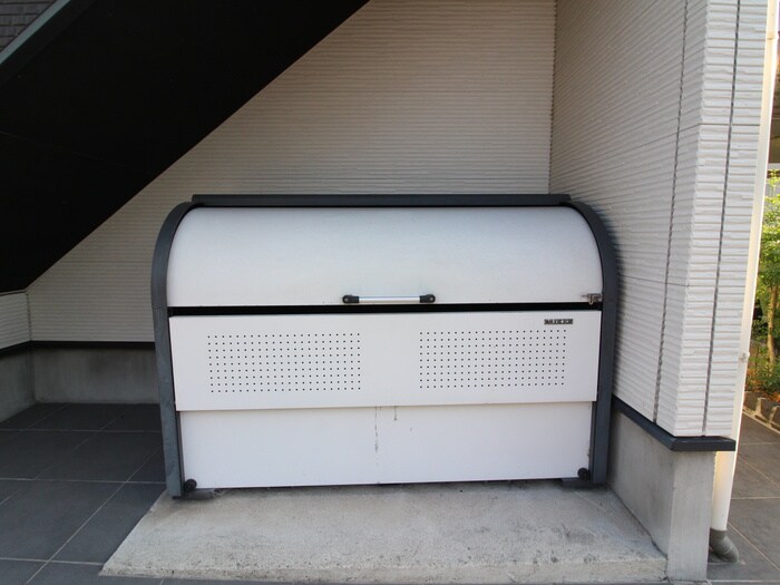 物件外観写真3　(建物設備)