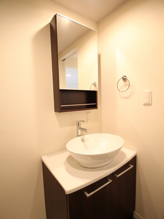 物件内観写真12　(洗面)