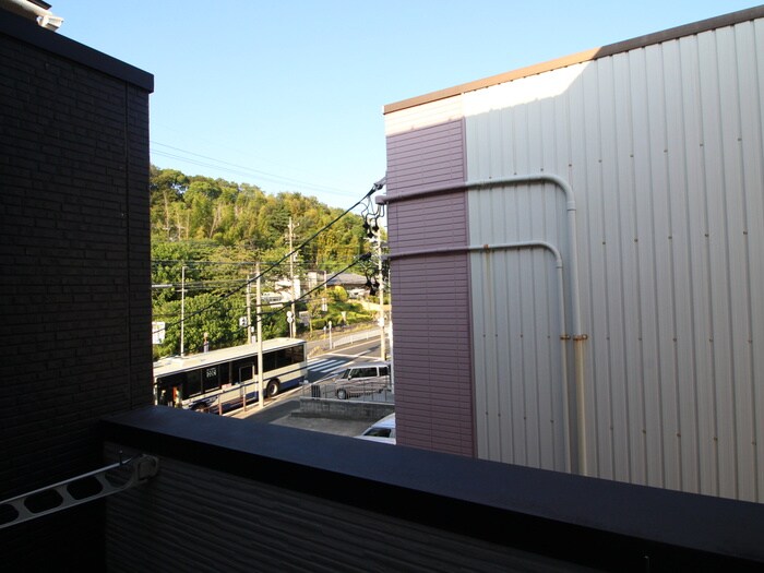 物件内観写真22　(室内からの展望)